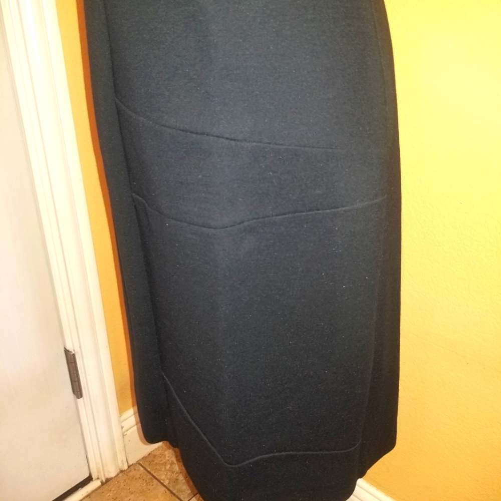 Ann Taylor Dress - Picture 4 of 9